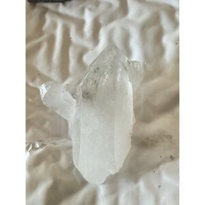 Large Clear Quartz‎ Crystal Cluster Stunning 2.5x1.5"